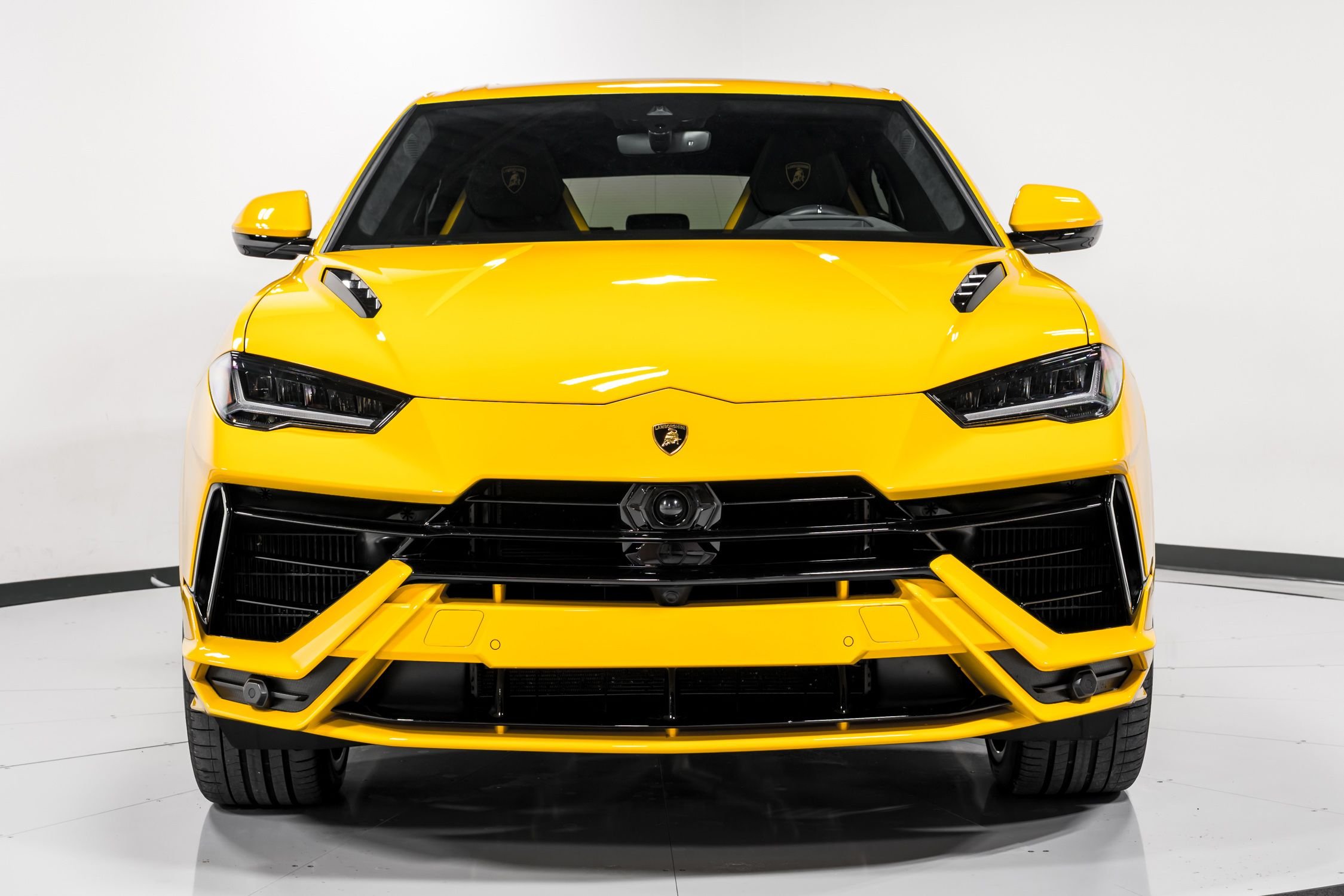 used 2023 Lamborghini Urus S car, priced at $249,999