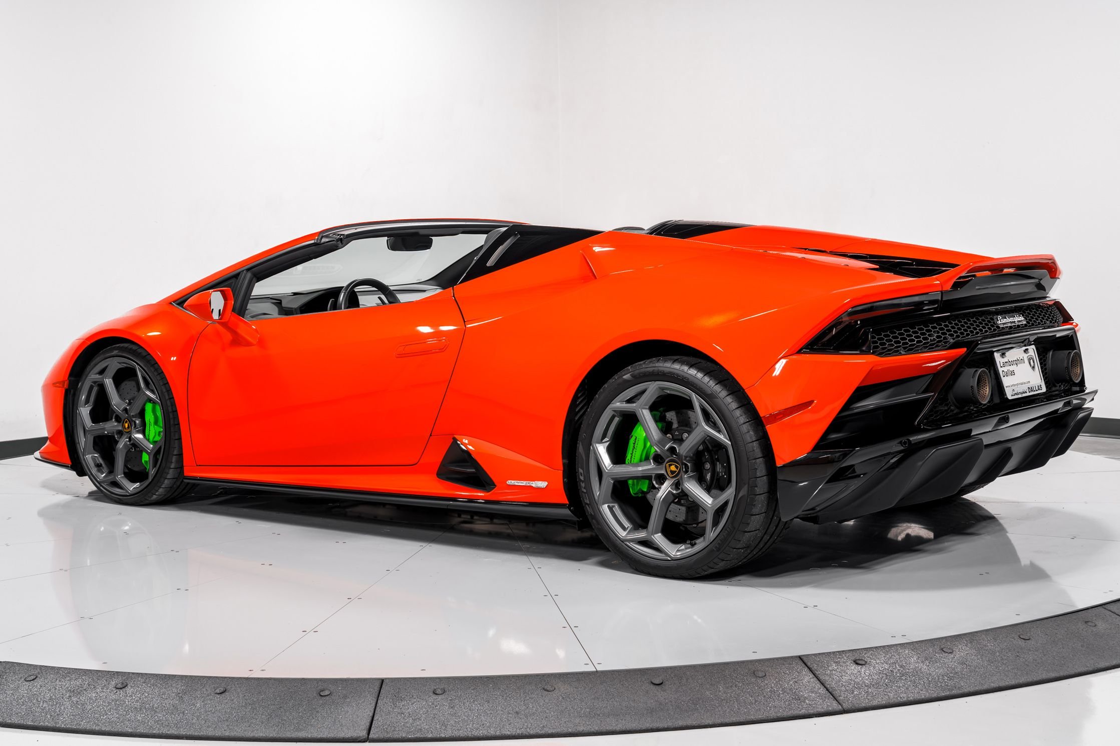 used 2023 Lamborghini Huracan EVO-2 Spyder car, priced at $314,999
