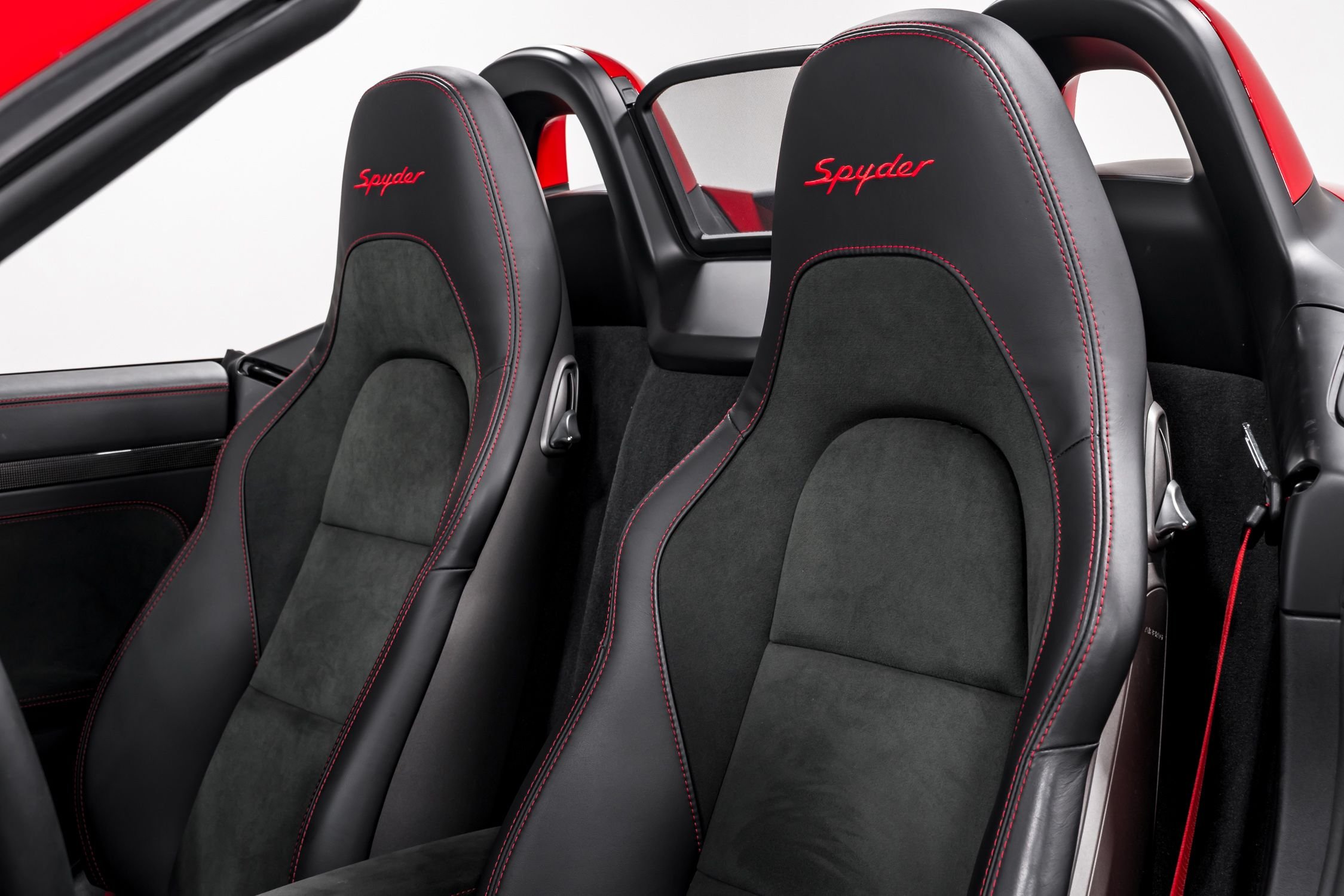 used 2023 Porsche 718 Spyder car, priced at $137,999