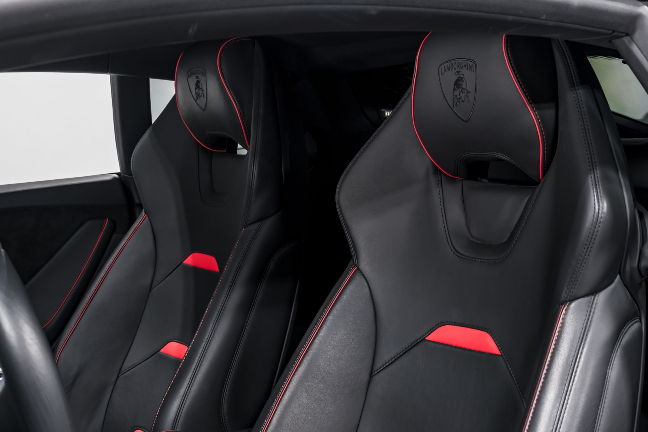used 2021 Lamborghini Huracan EVO Coupe RWD car, priced at $259,999
