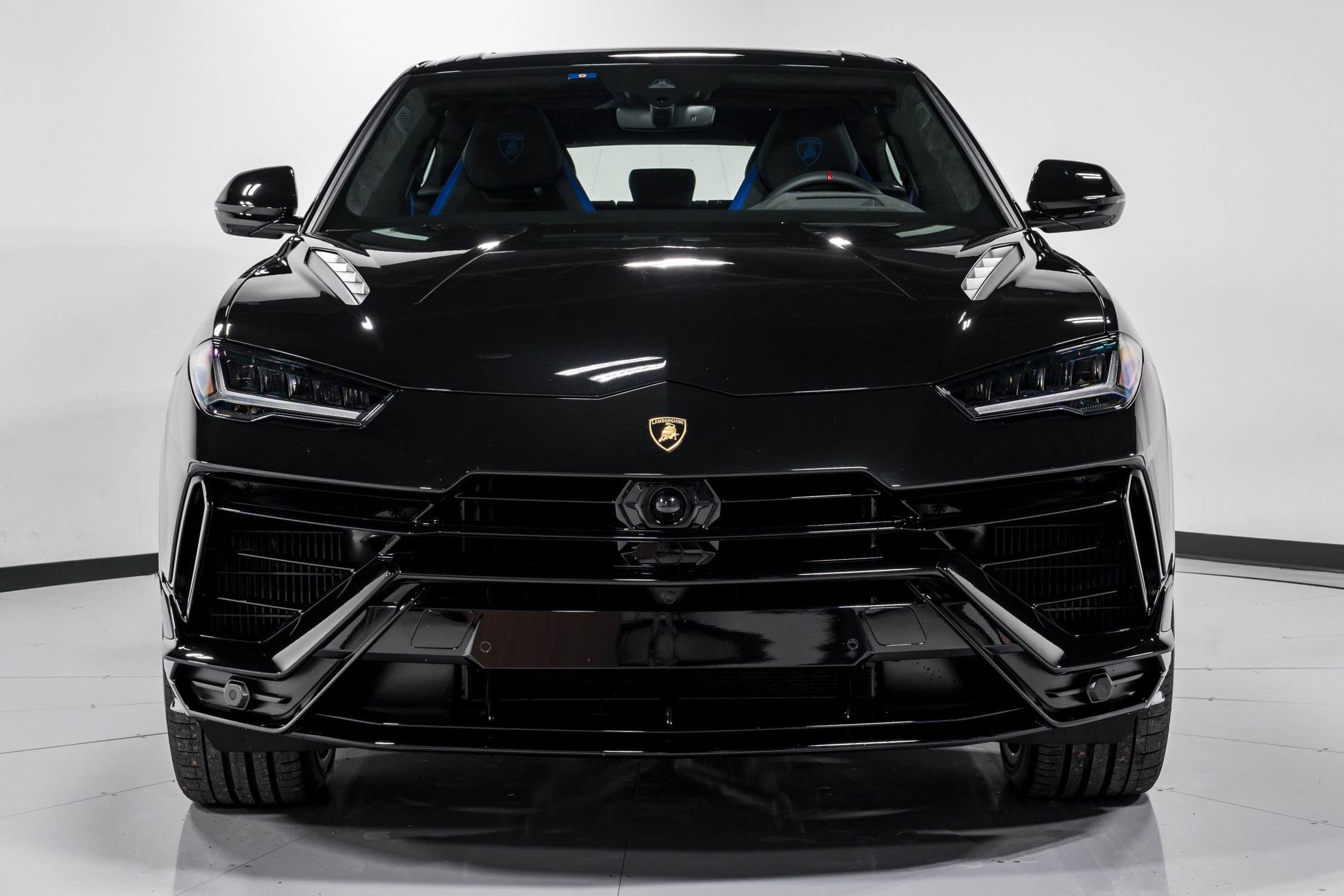 used 2023 Lamborghini Urus S car, priced at $264,999