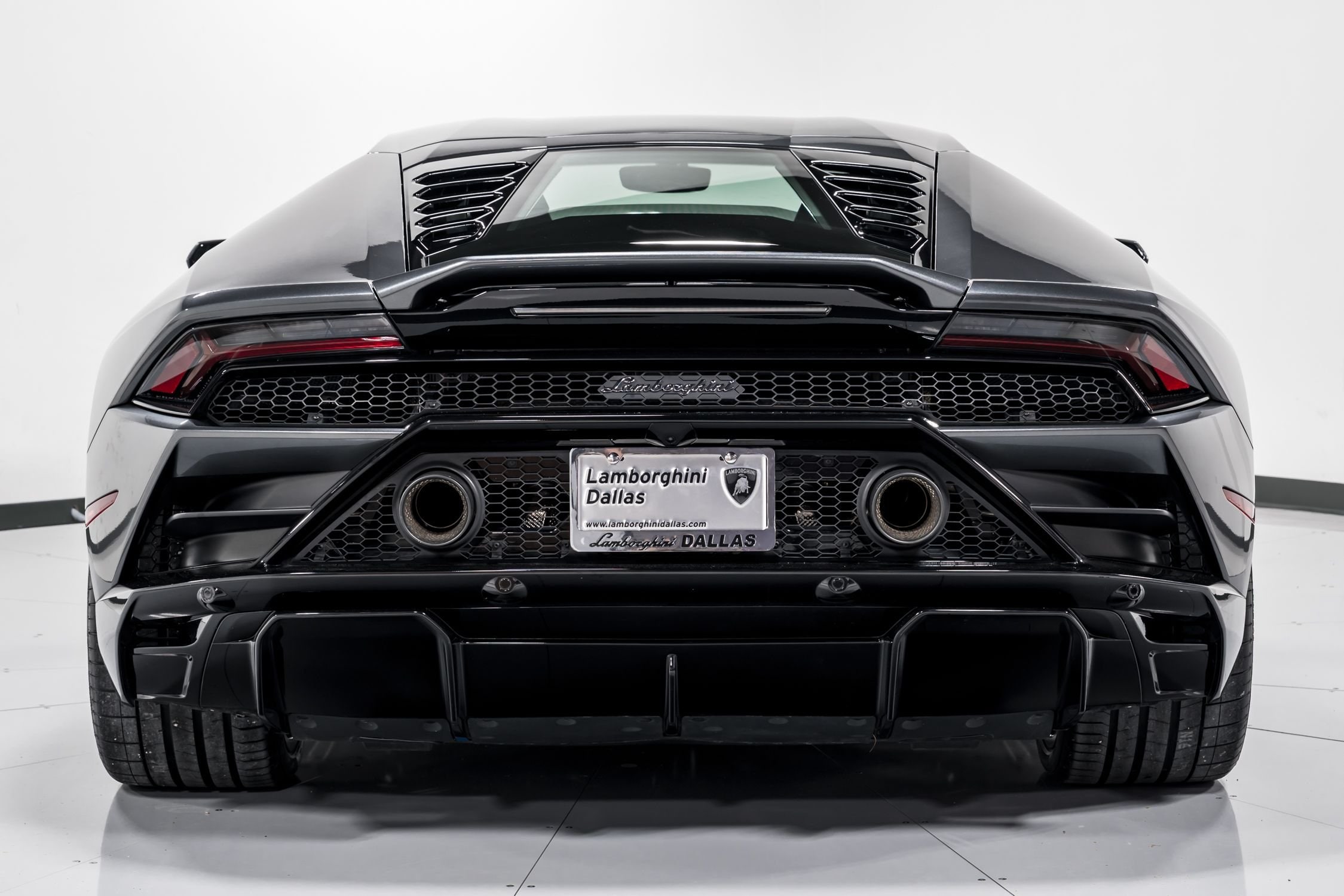 used 2021 Lamborghini Huracan EVO Coupe RWD car, priced at $264,999