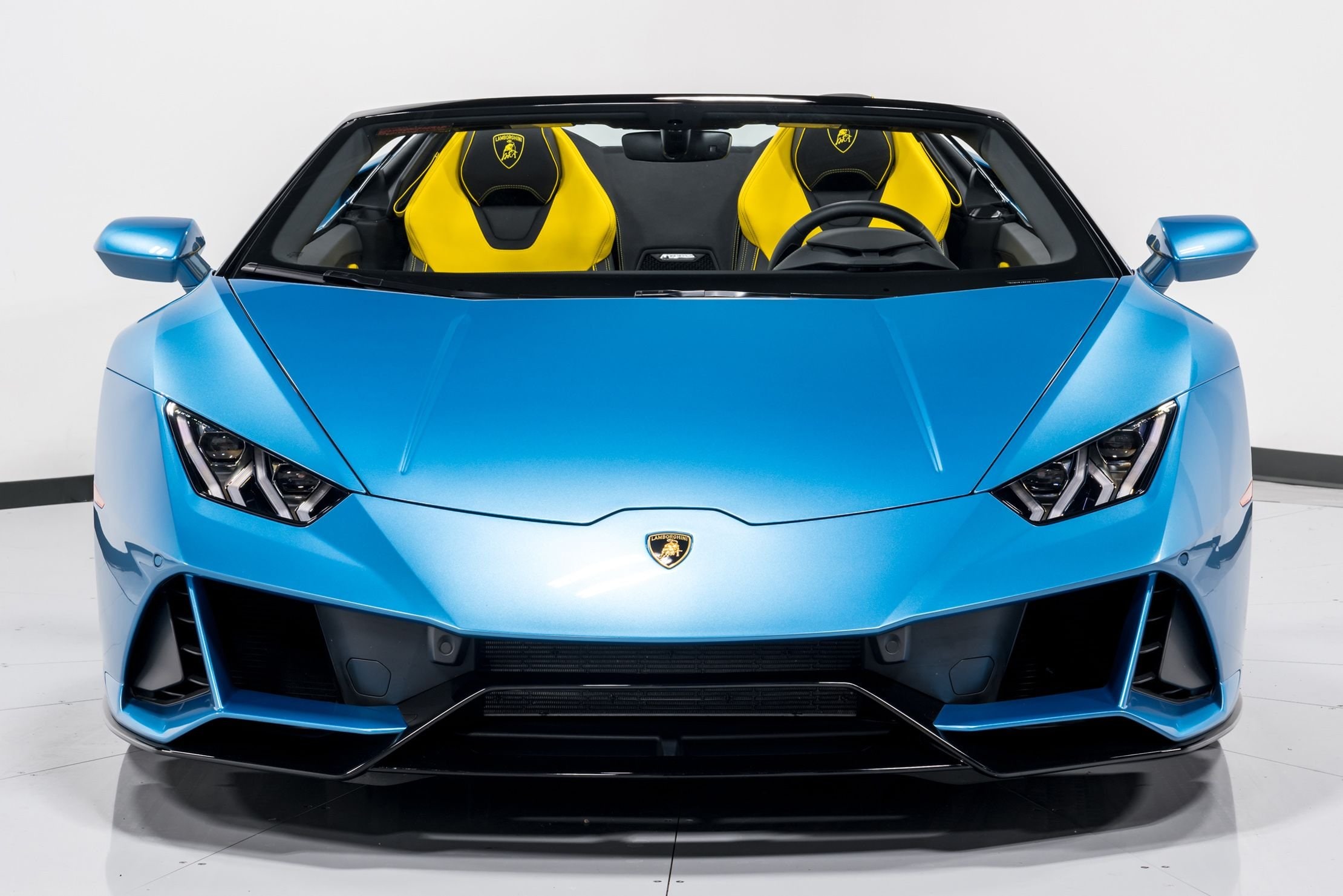 used 2024 Lamborghini Huracan Evo Spyder AWD car, priced at $389,999