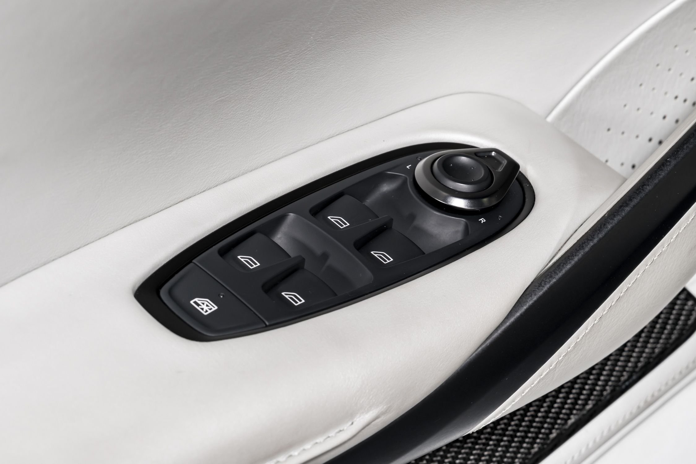 used 2021 Aston Martin DBX car, priced at $99,999