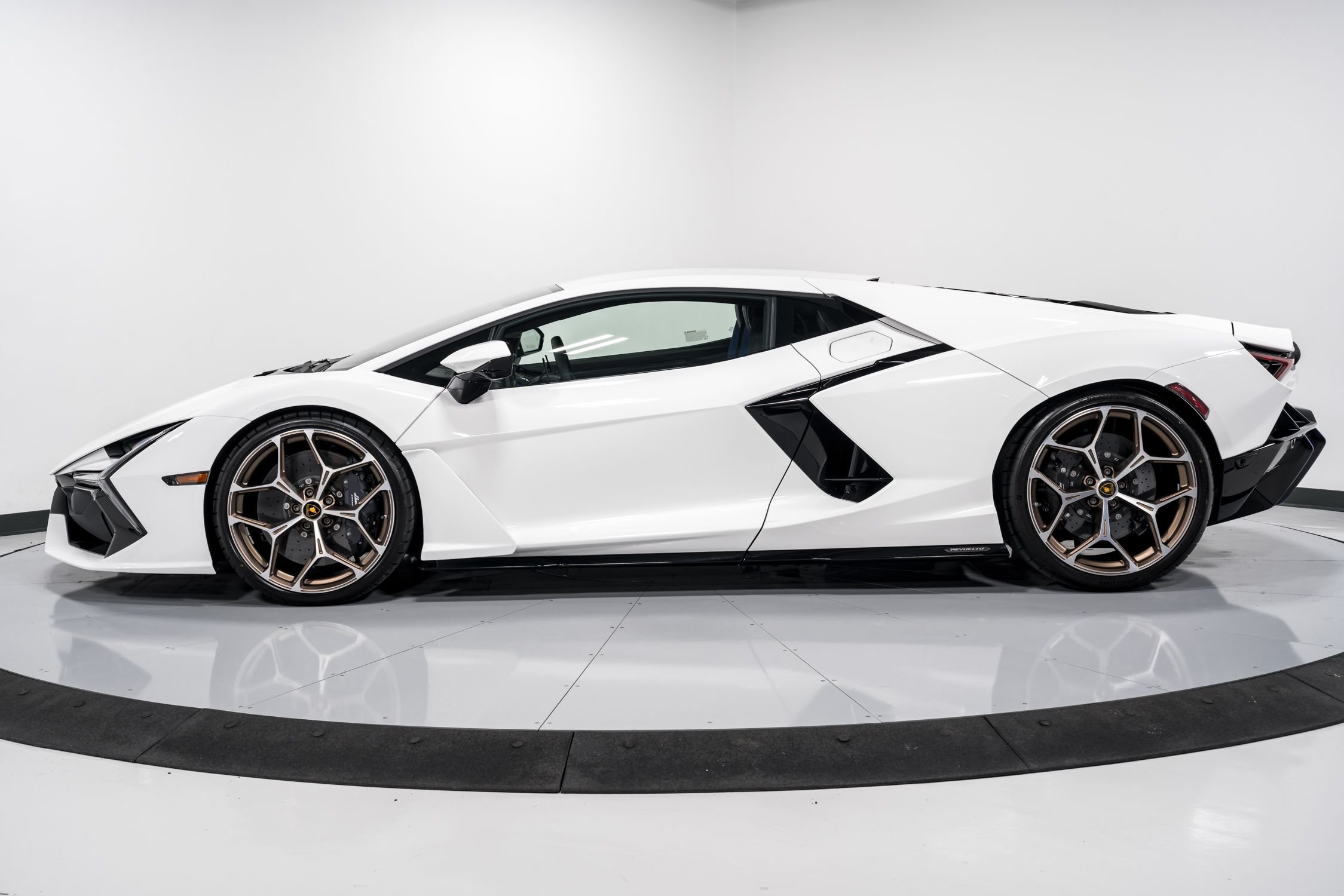 used 2024 Lamborghini Revuelto car, priced at $769,999