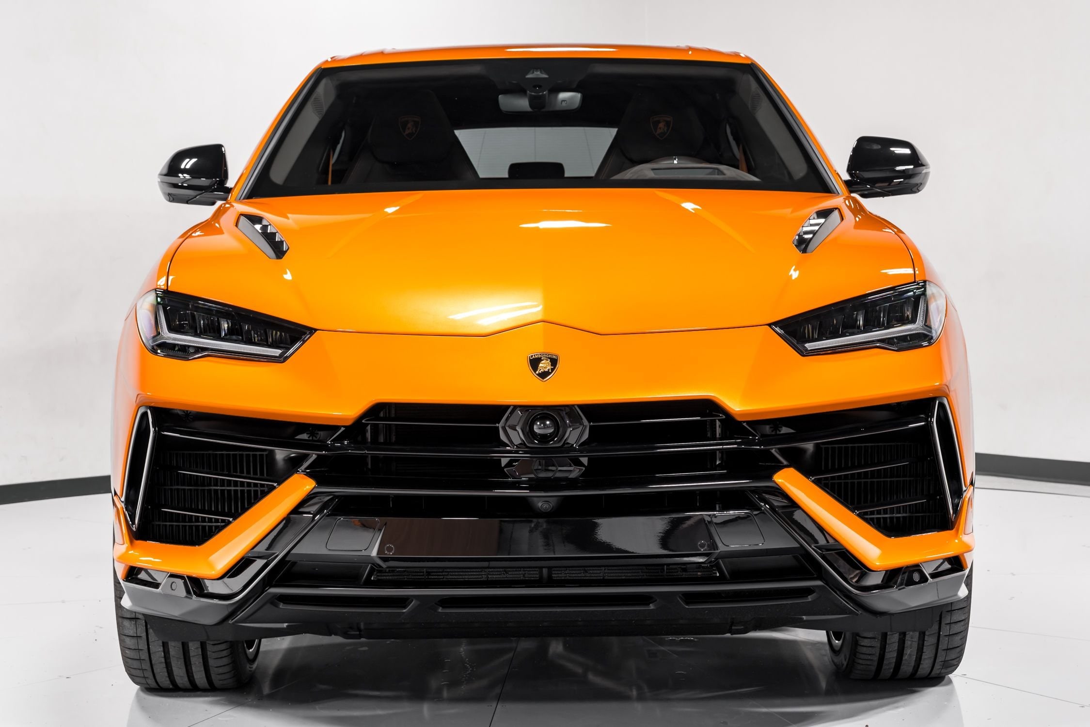 used 2024 Lamborghini Urus S car, priced at $269,999