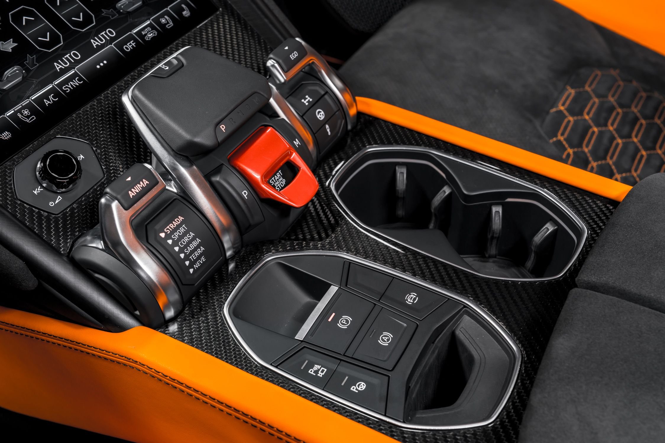 used 2022 Lamborghini Urus car, priced at $234,999
