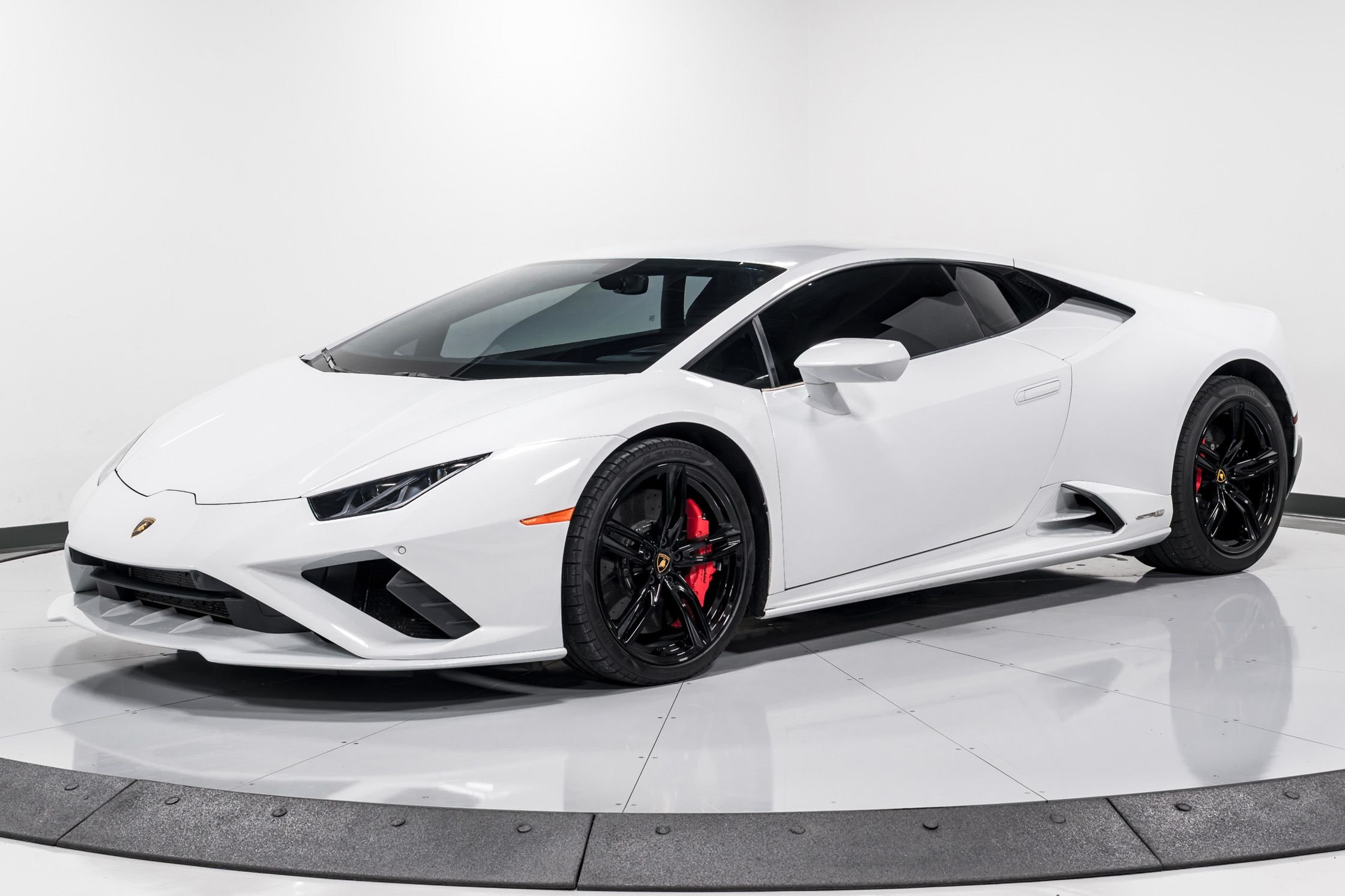 used 2021 Lamborghini Huracan EVO Coupe RWD car, priced at $259,999