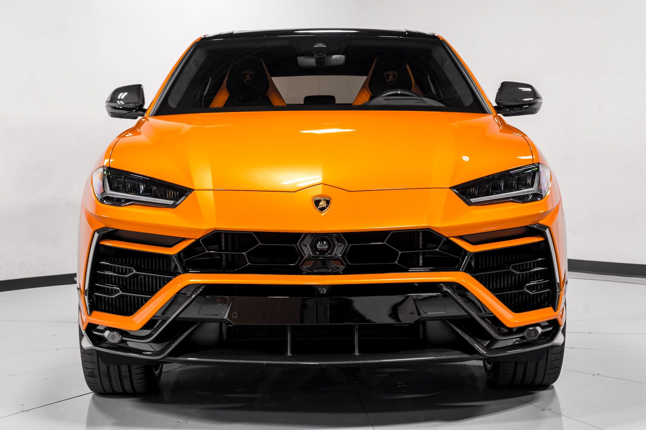 used 2022 Lamborghini Urus car, priced at $234,999