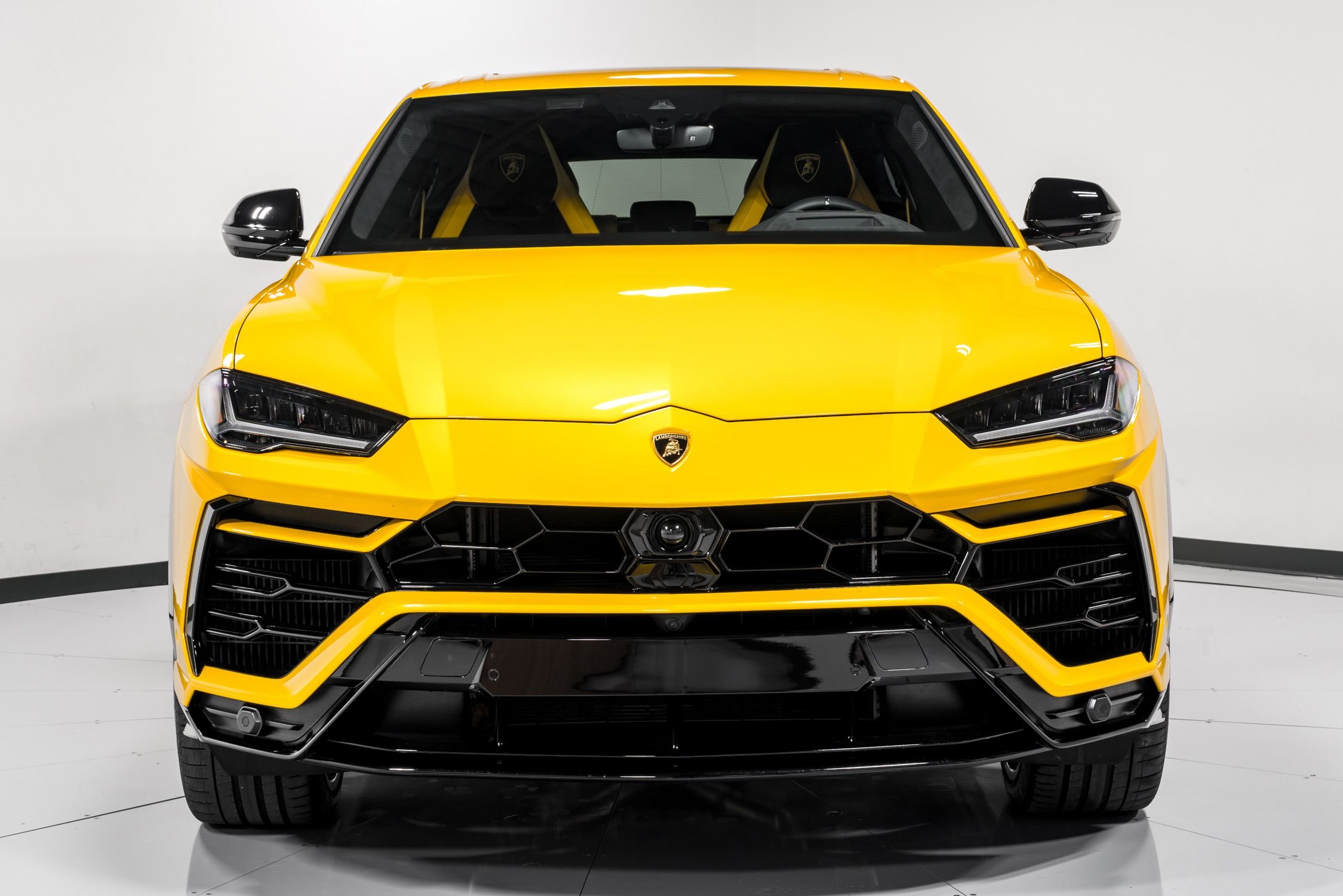 used 2022 Lamborghini Urus car, priced at $252,999