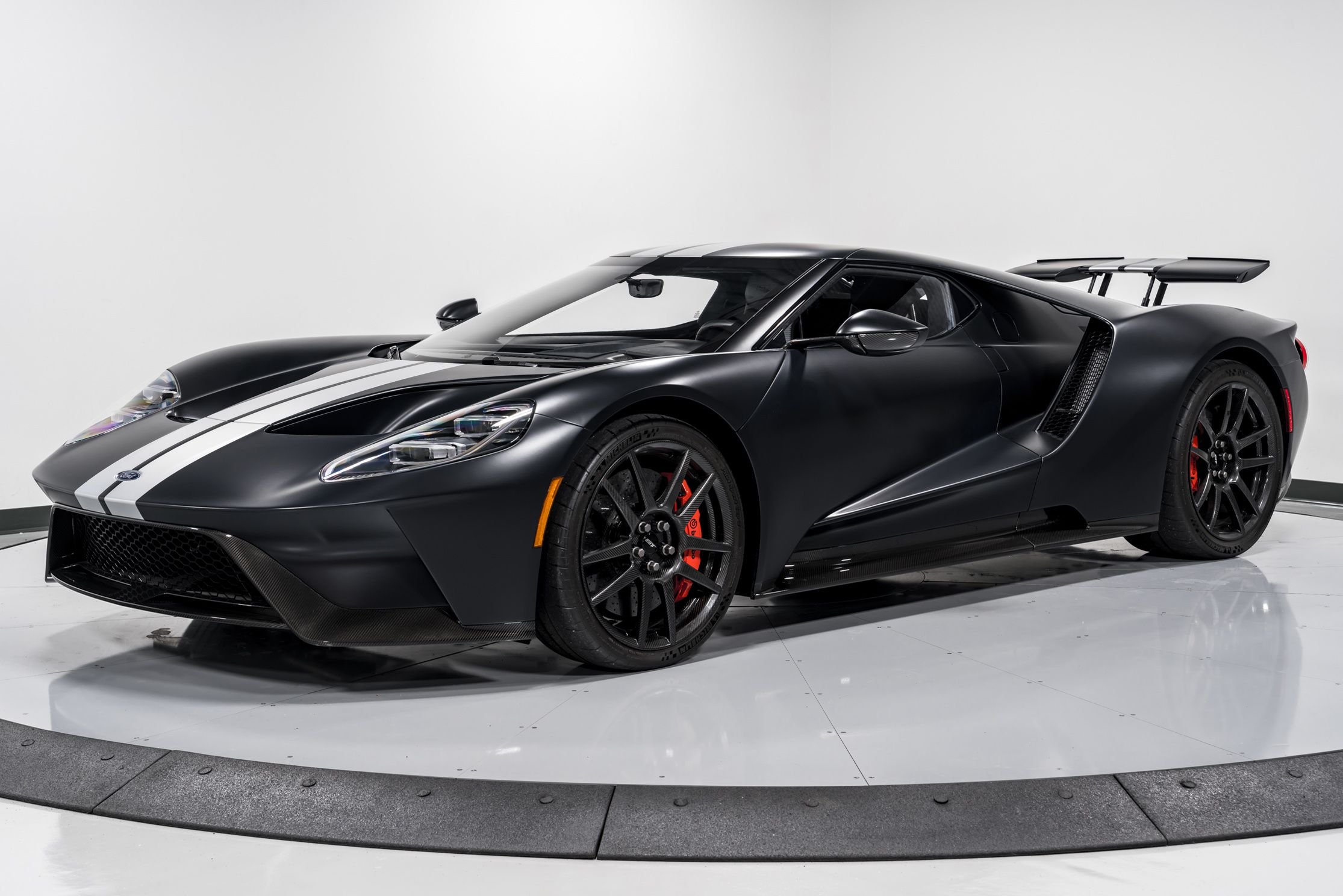 used 2018 Ford GT car, priced at $949,999