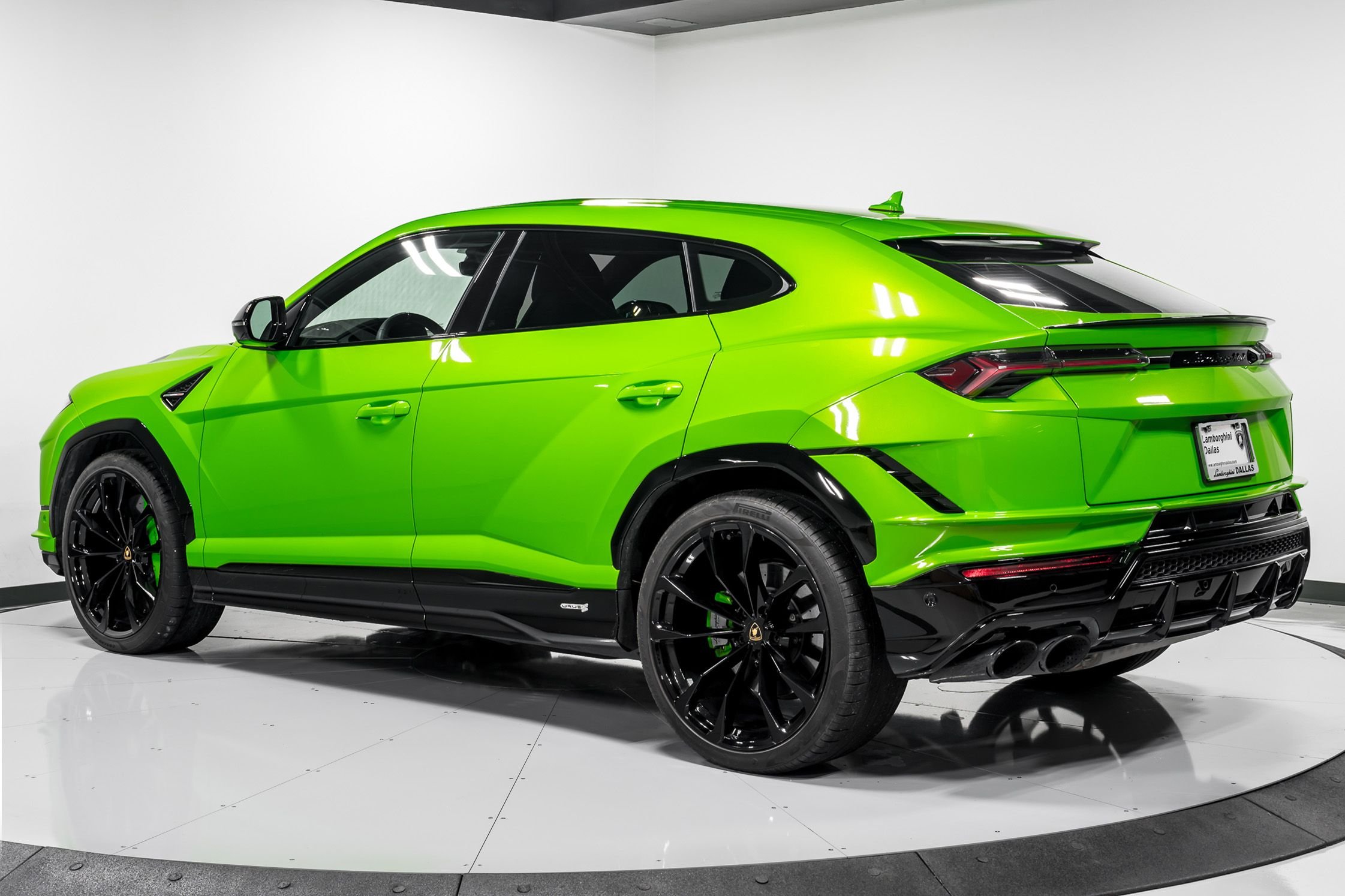 used 2023 Lamborghini Urus S car, priced at $269,999