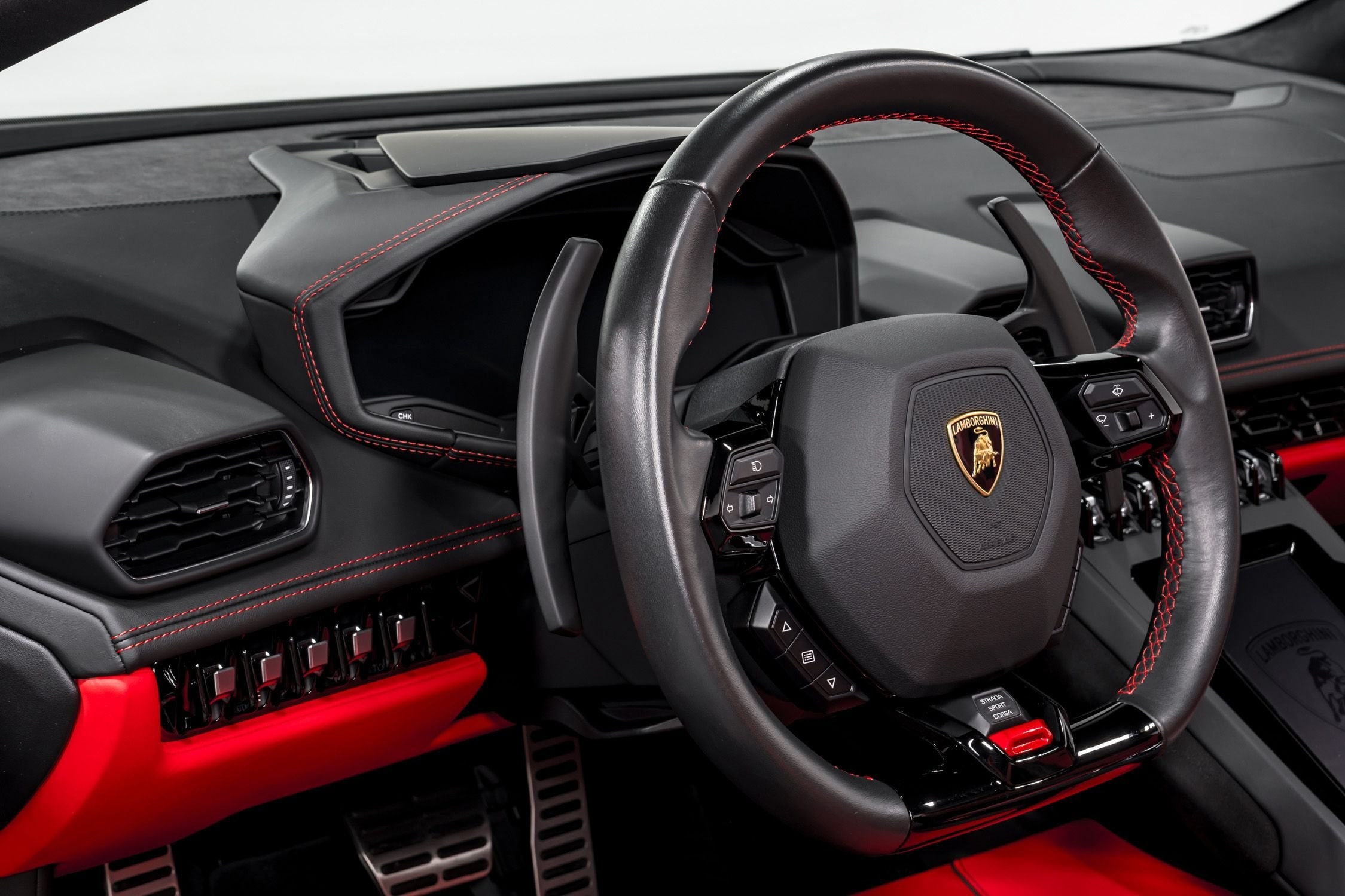 used 2023 Lamborghini Huracan EVO Spyder car, priced at $324,999