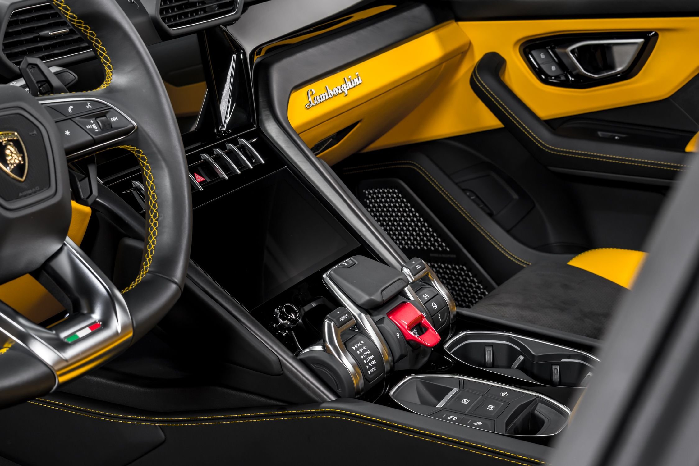 used 2022 Lamborghini Urus car, priced at $239,999