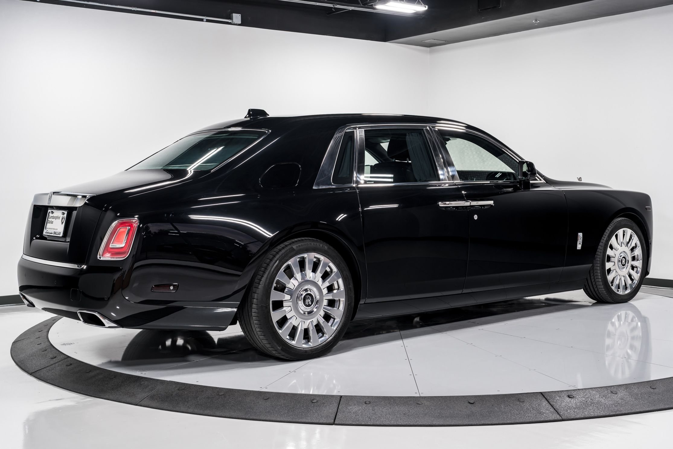 used 2018 Rolls-Royce Phantom car, priced at $319,999