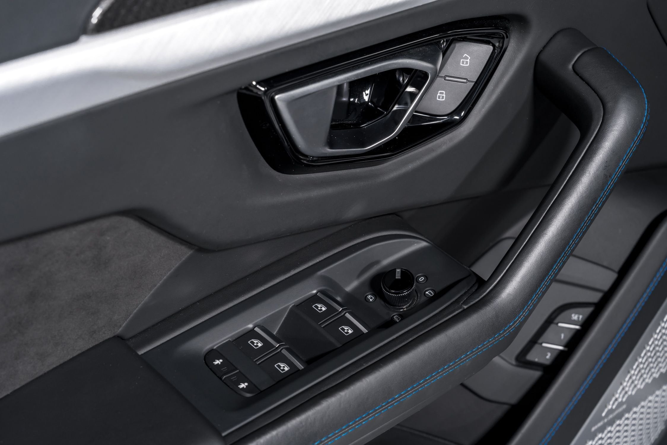 used 2020 Lamborghini Urus car, priced at $179,999