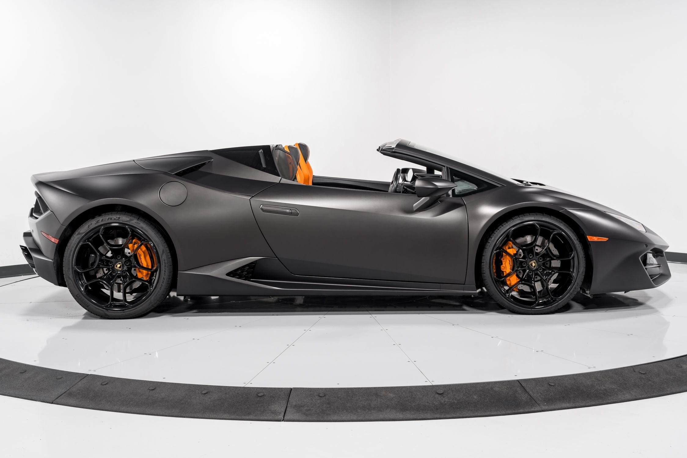 used 2017 Lamborghini Huracan LP580-2 Spyder car, priced at $229,999