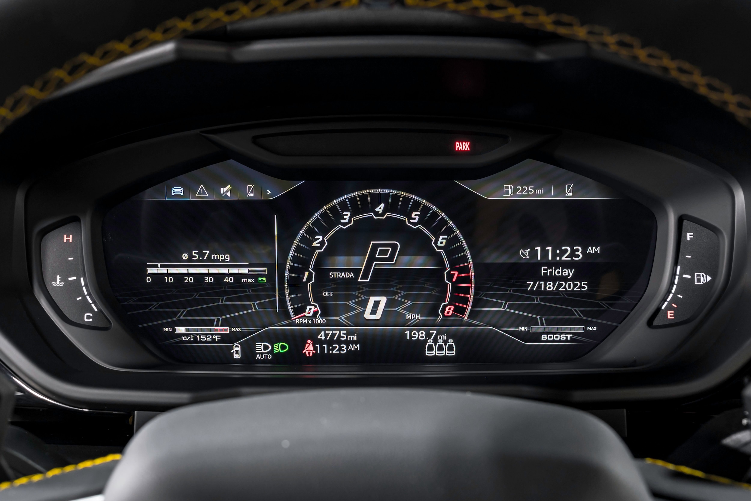 used 2022 Lamborghini Urus car, priced at $239,999