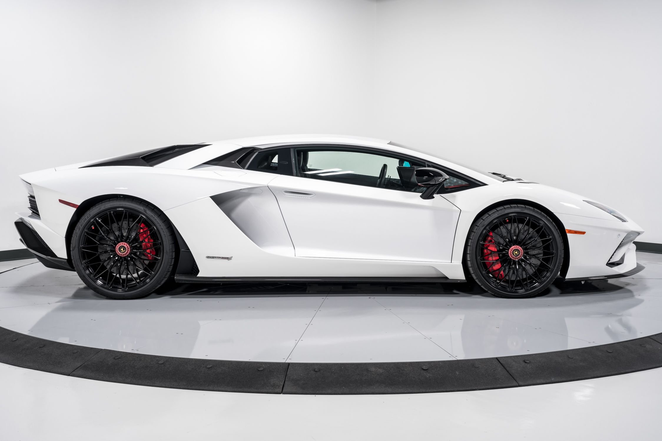 used 2018 Lamborghini Aventador S car, priced at $419,999