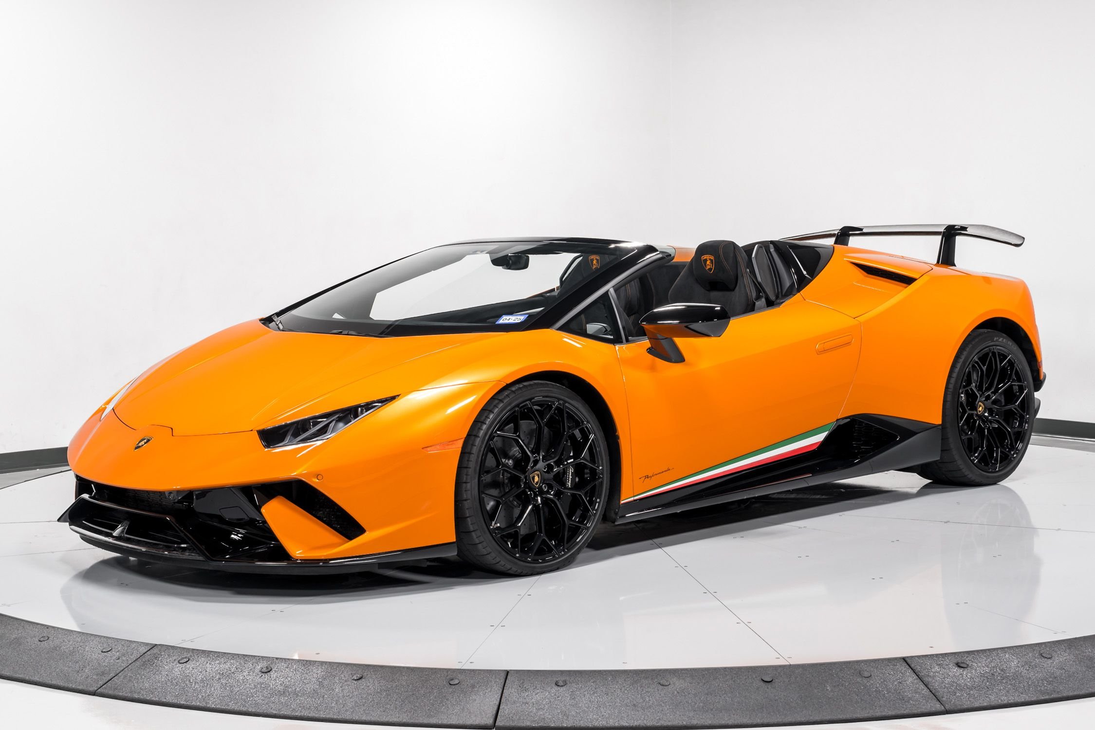 used 2019 Lamborghini Huracan Performante Spyder car, priced at $319,999