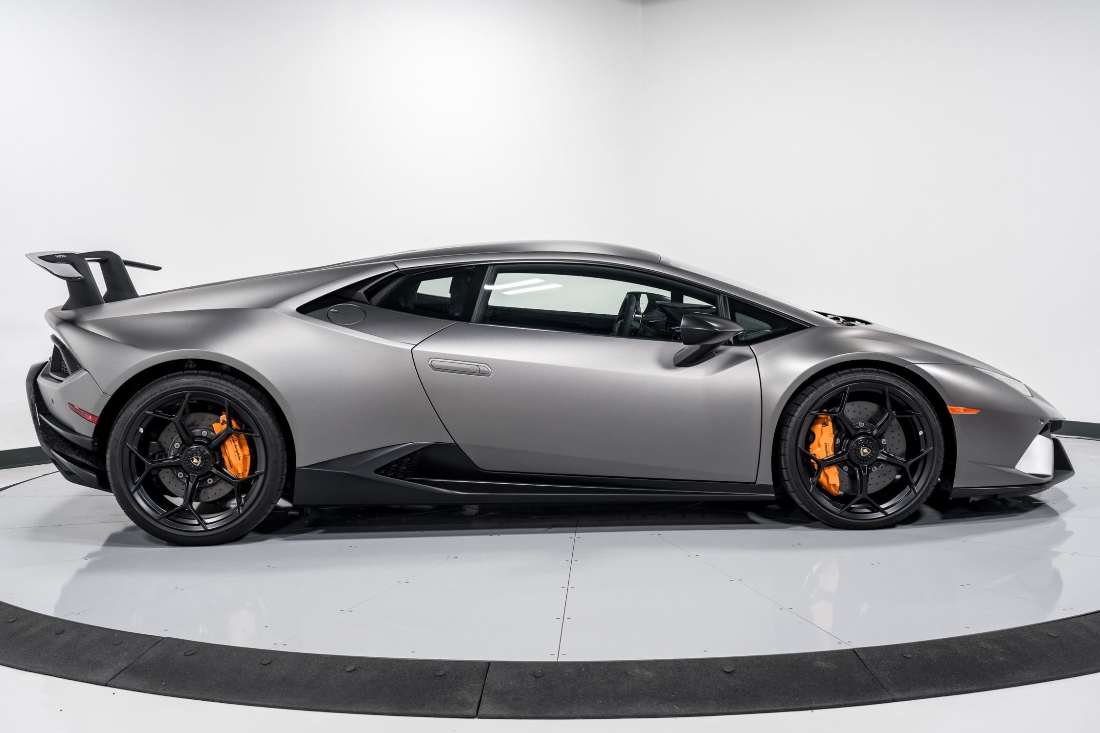 used 2018 Lamborghini Huracan Performante car, priced at $324,999