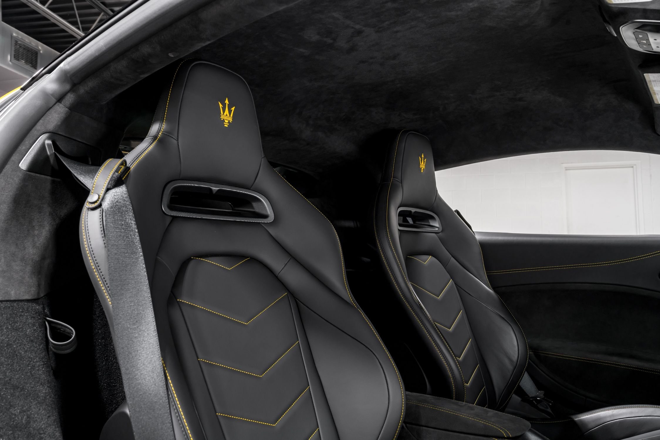 used 2022 Maserati MC20 car, priced at $187,999