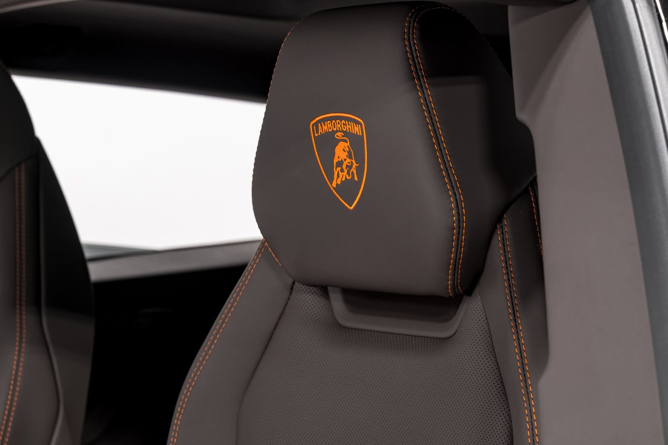 used 2024 Lamborghini Urus S car, priced at $269,999