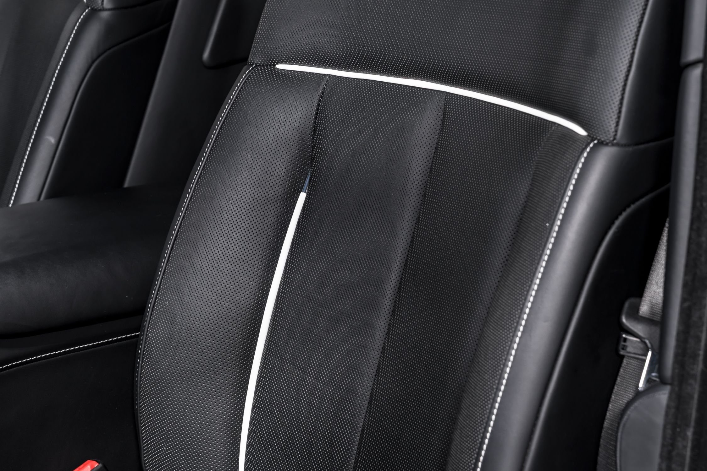 used 2018 Rolls-Royce Phantom car, priced at $319,999