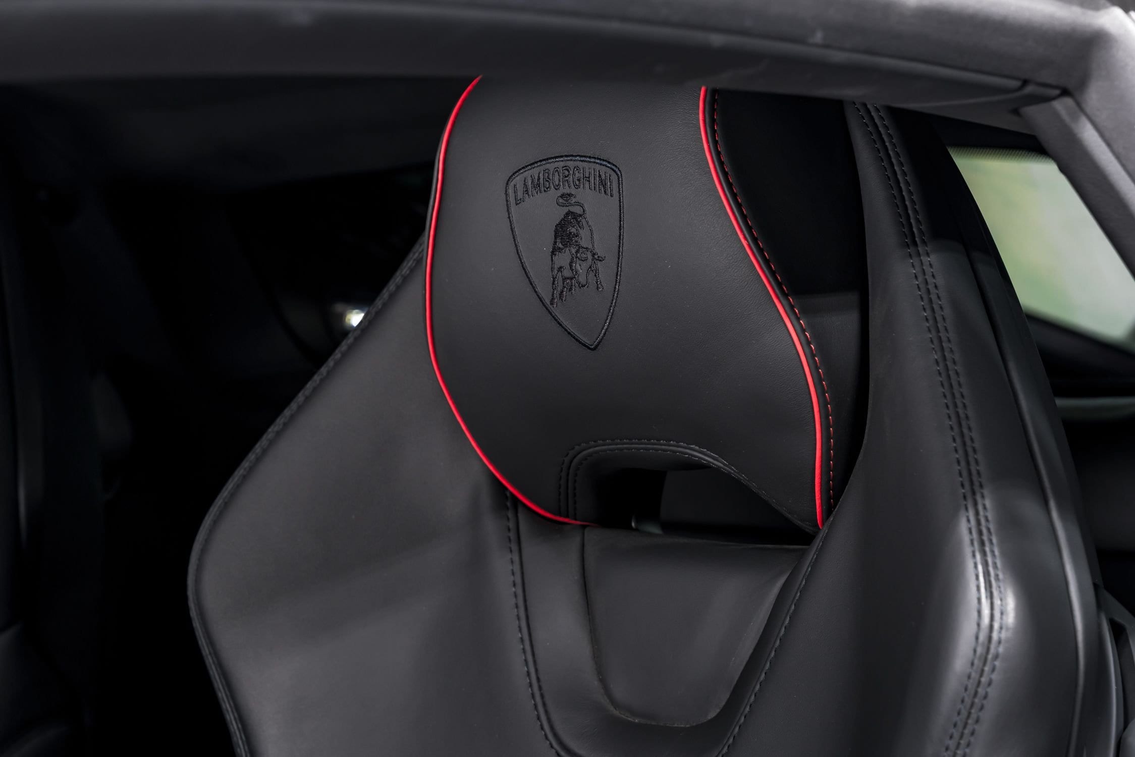 used 2021 Lamborghini Huracan EVO Coupe RWD car, priced at $259,999