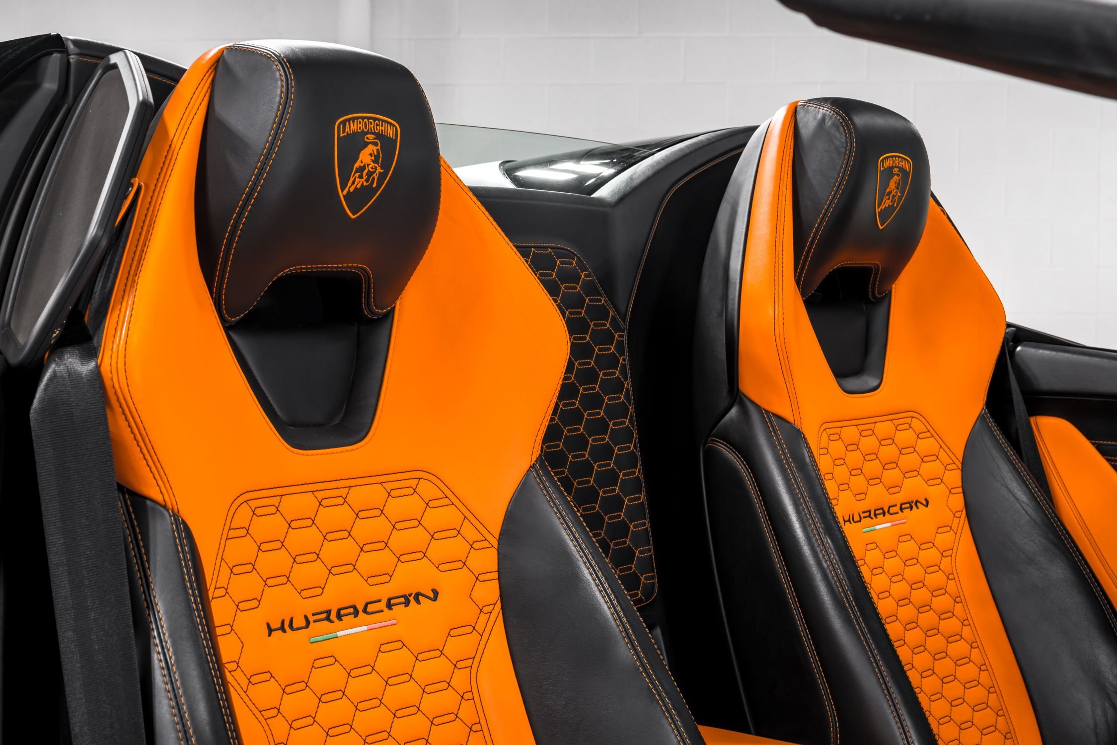 used 2017 Lamborghini Huracan LP580-2 Spyder car, priced at $229,999