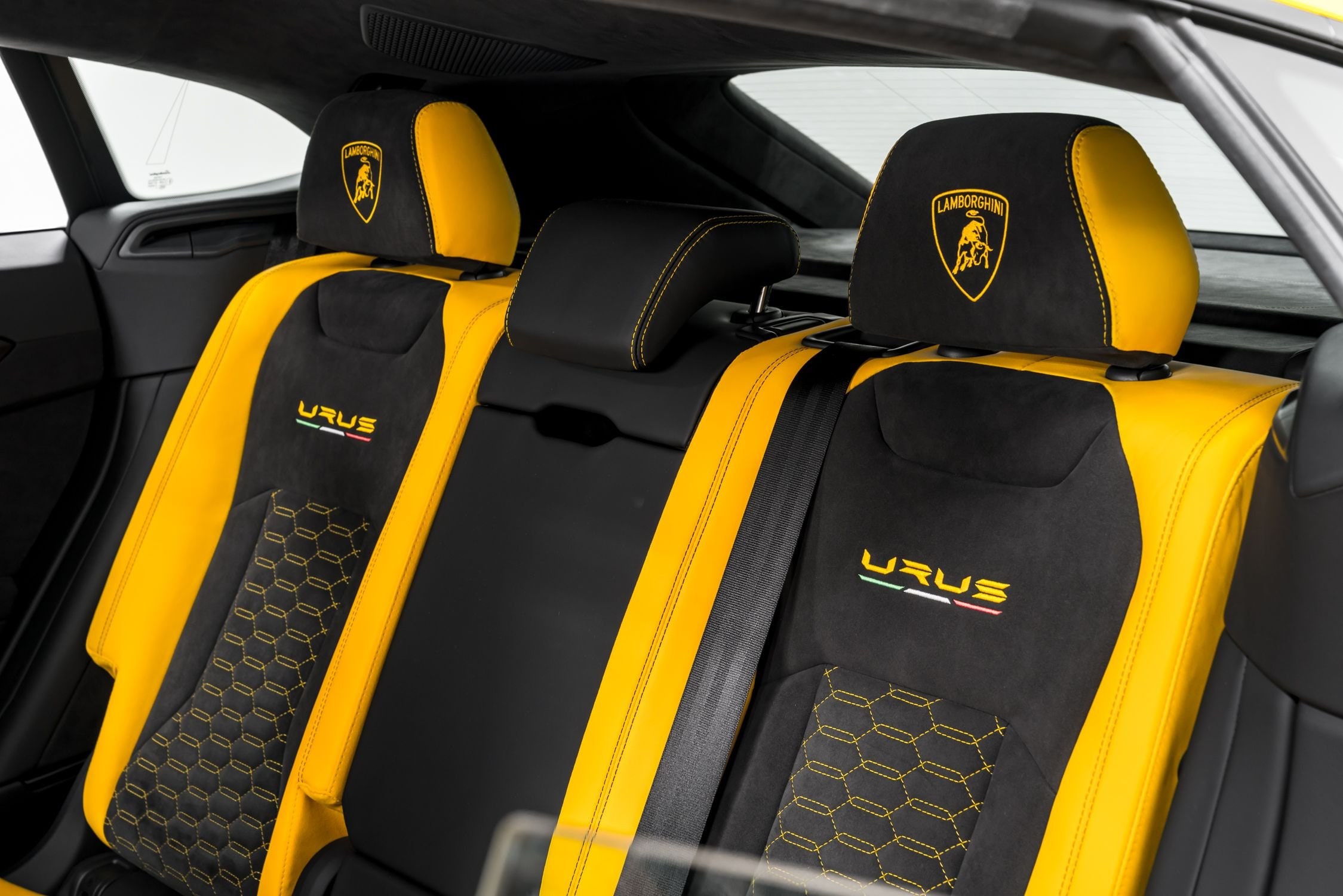 used 2021 Lamborghini Urus car, priced at $219,999