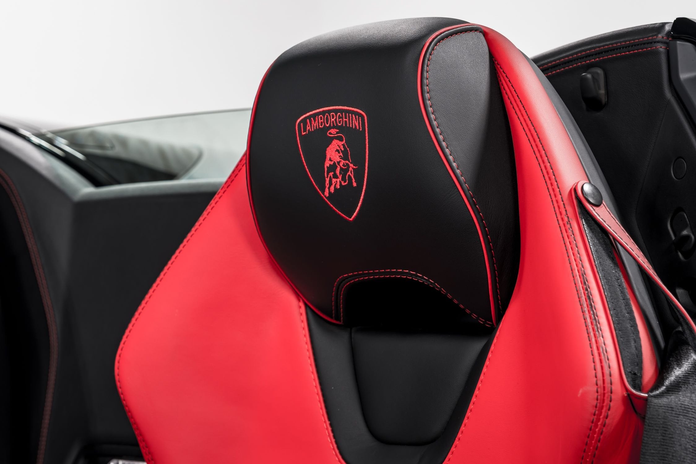 used 2021 Lamborghini Huracan EVO-2 Spyder car, priced at $284,999