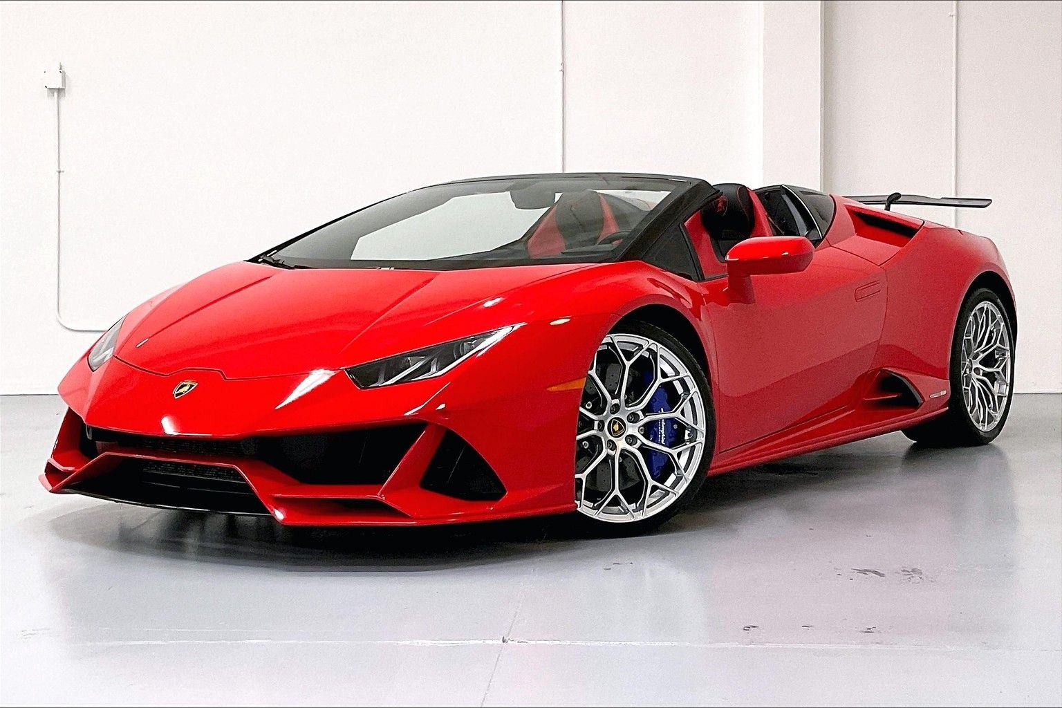 used 2023 Lamborghini Huracan EVO Spyder car, priced at $329,991