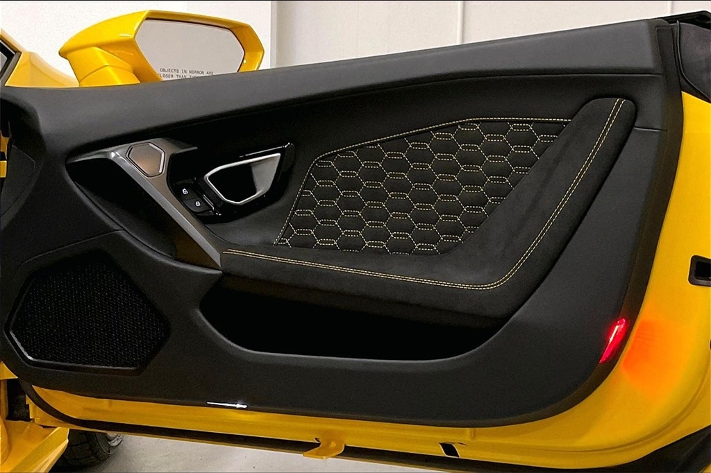 used 2018 Lamborghini Huracan car, priced at $219,991