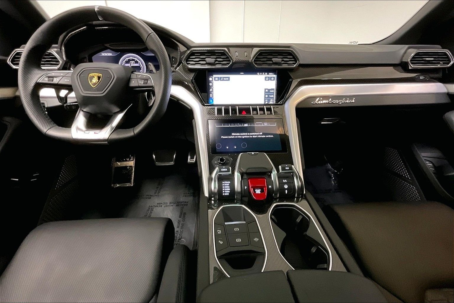 used 2021 Lamborghini Urus car, priced at $225,991