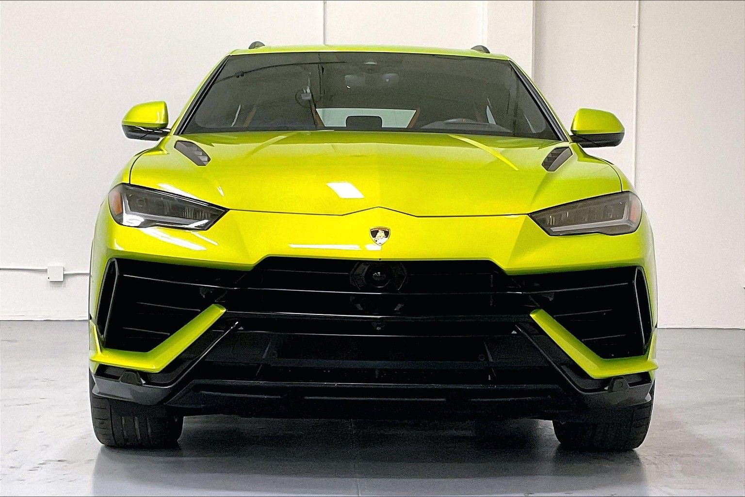 used 2023 Lamborghini Urus Performante car, priced at $249,991