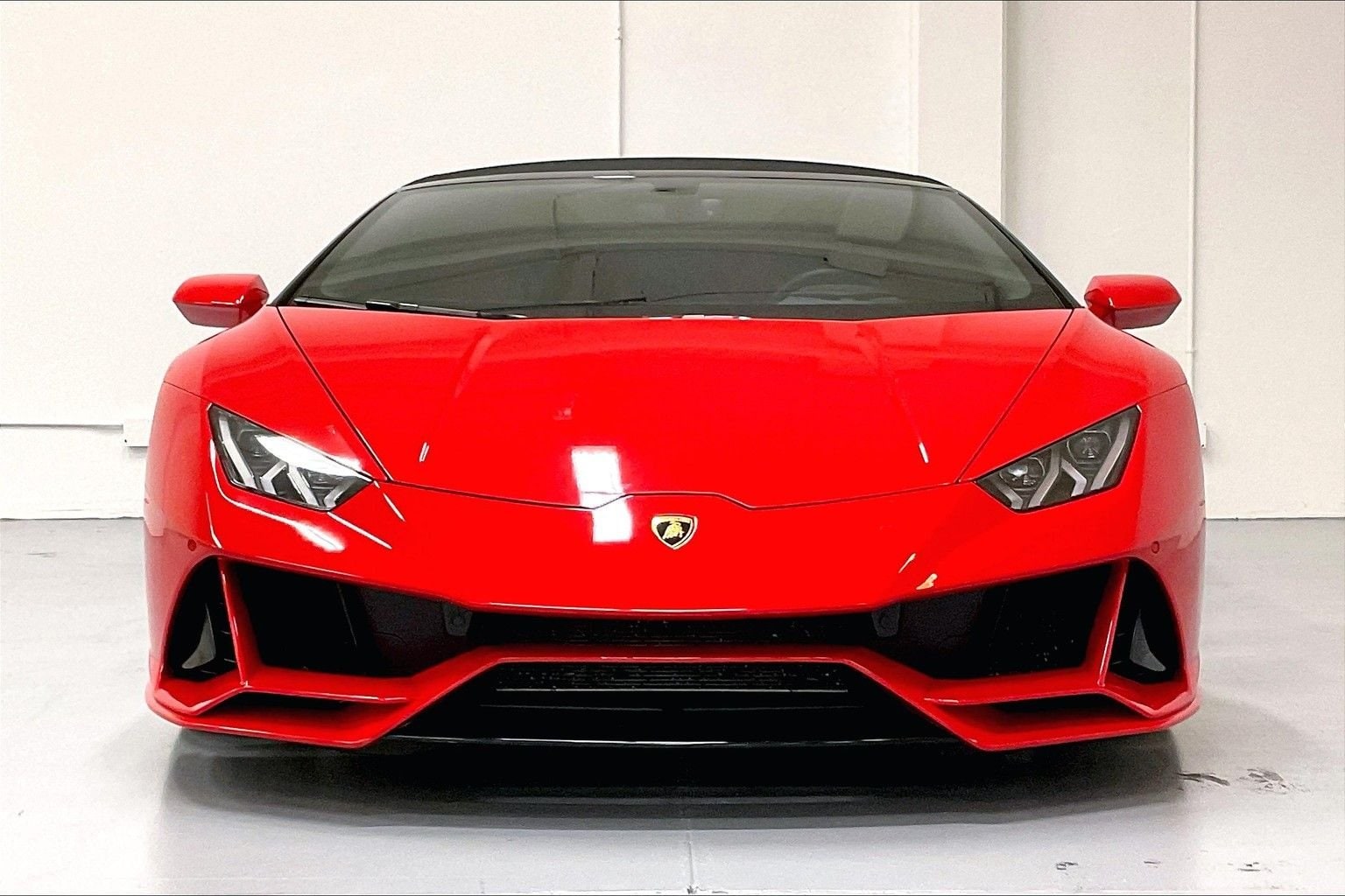 used 2023 Lamborghini Huracan EVO Spyder car, priced at $329,991