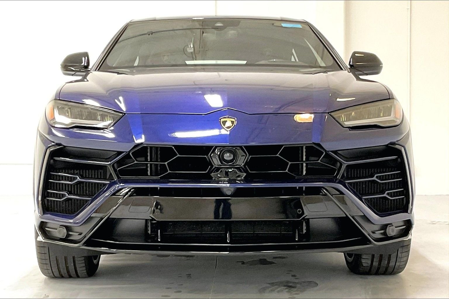 used 2021 Lamborghini Urus car, priced at $219,991