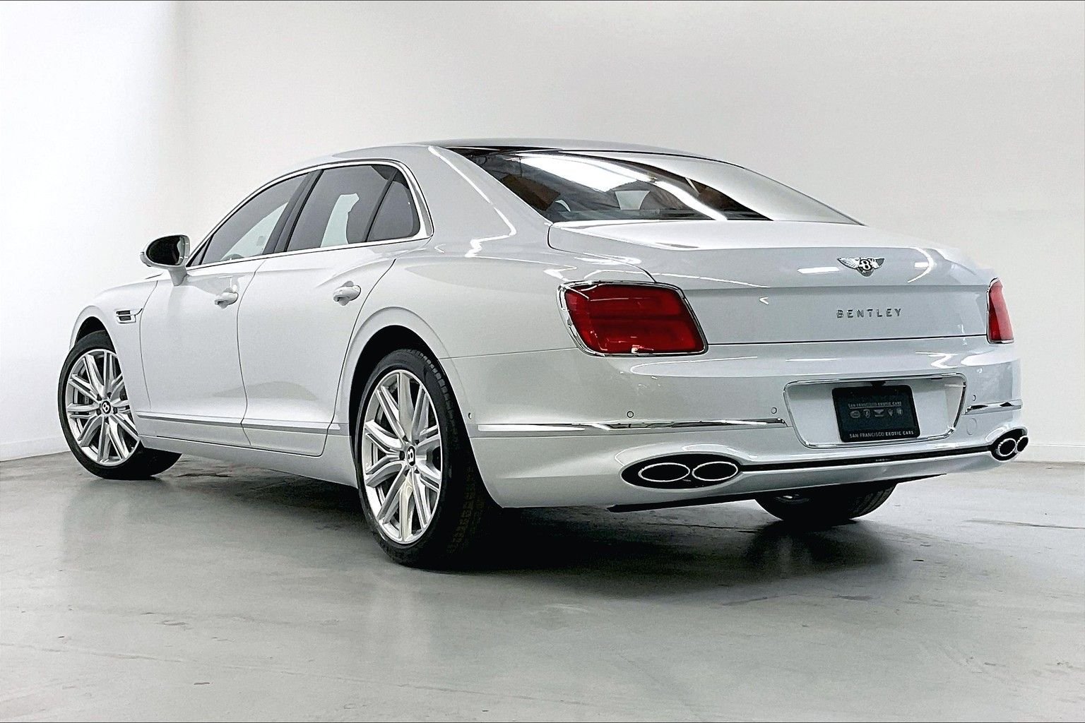 used 2023 Bentley Flying Spur V8 car, priced at $214,991