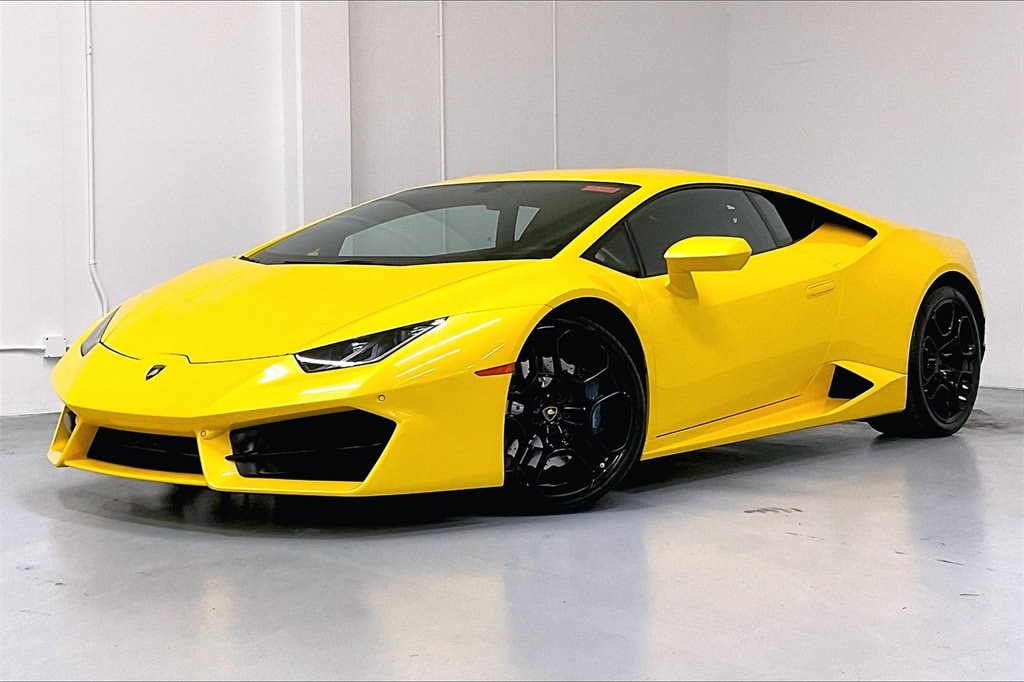 used 2018 Lamborghini Huracan car, priced at $219,991