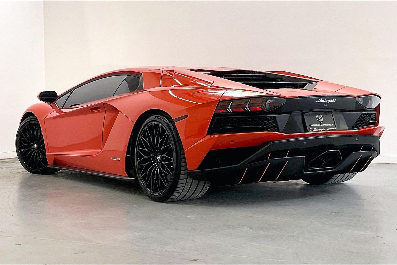 used 2018 Lamborghini Aventador S car, priced at $399,991