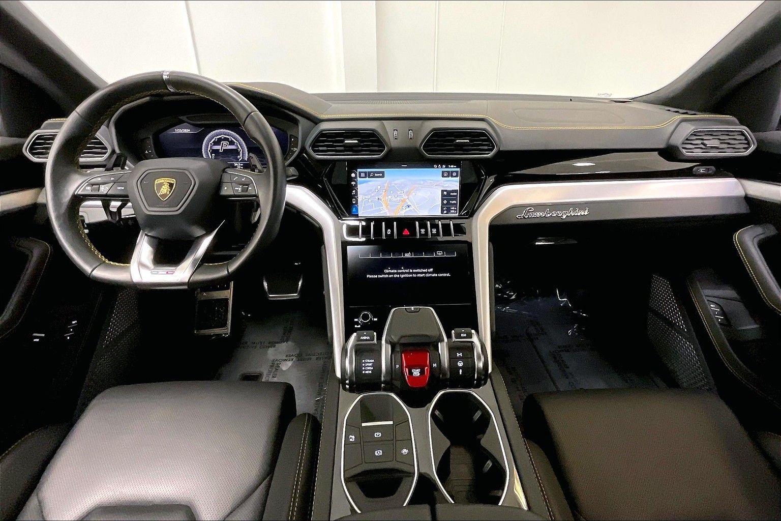 used 2021 Lamborghini Urus car, priced at $219,991