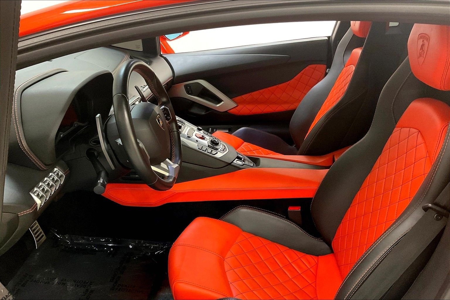 used 2018 Lamborghini Aventador S car, priced at $399,991