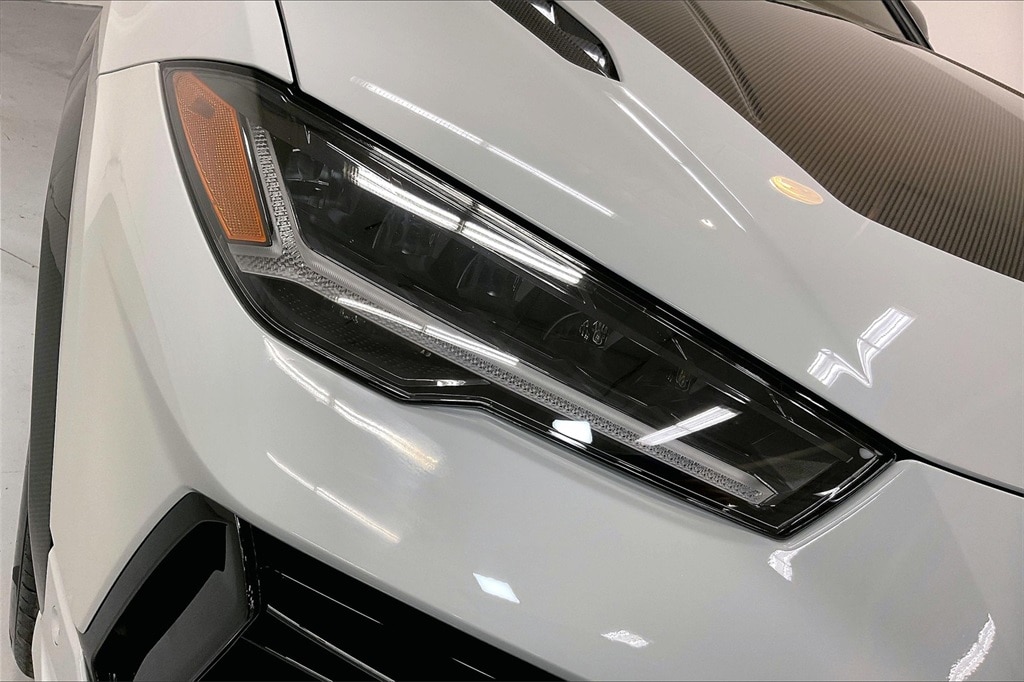 used 2024 Lamborghini Urus car, priced at $320,990
