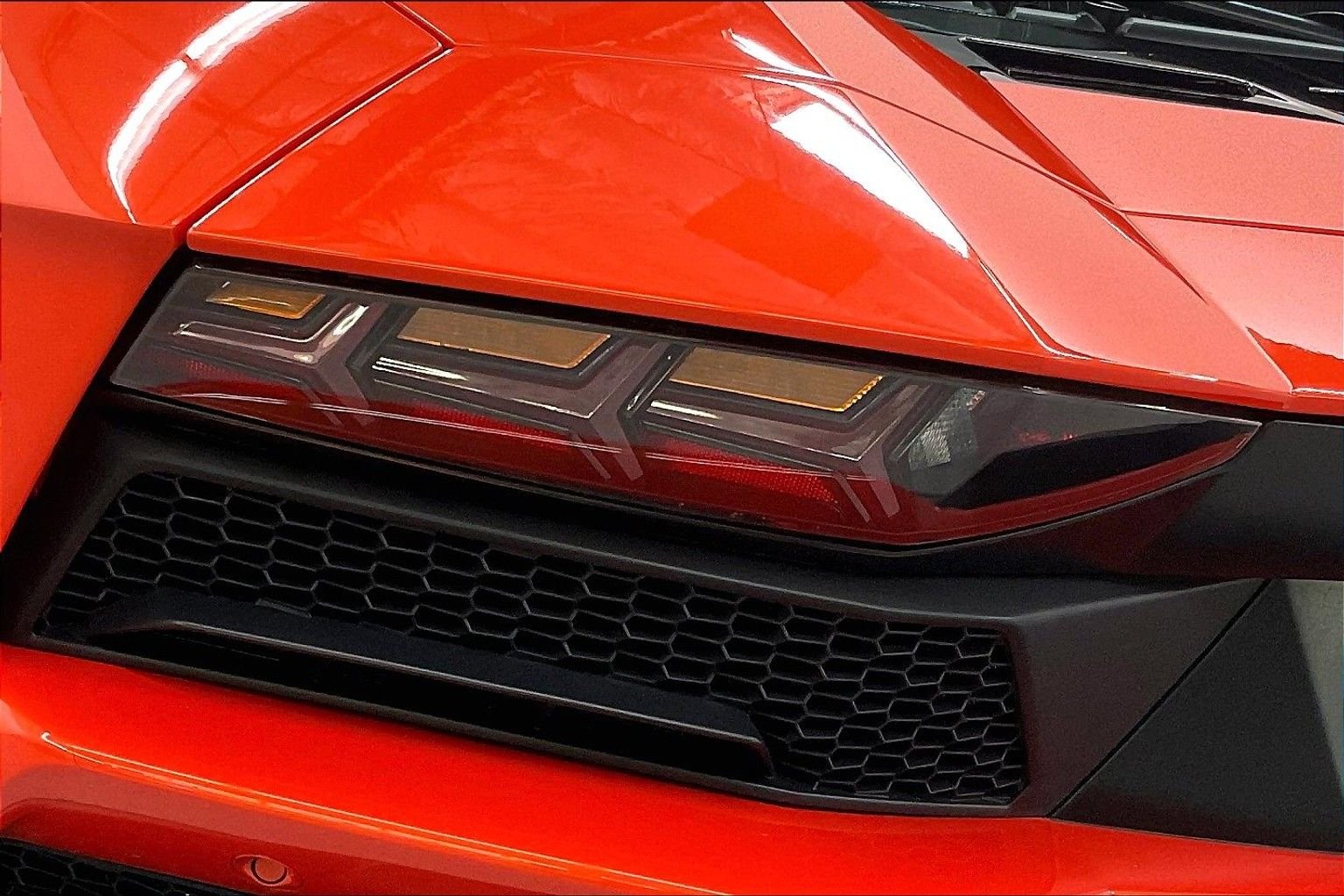 used 2018 Lamborghini Aventador S car, priced at $399,991