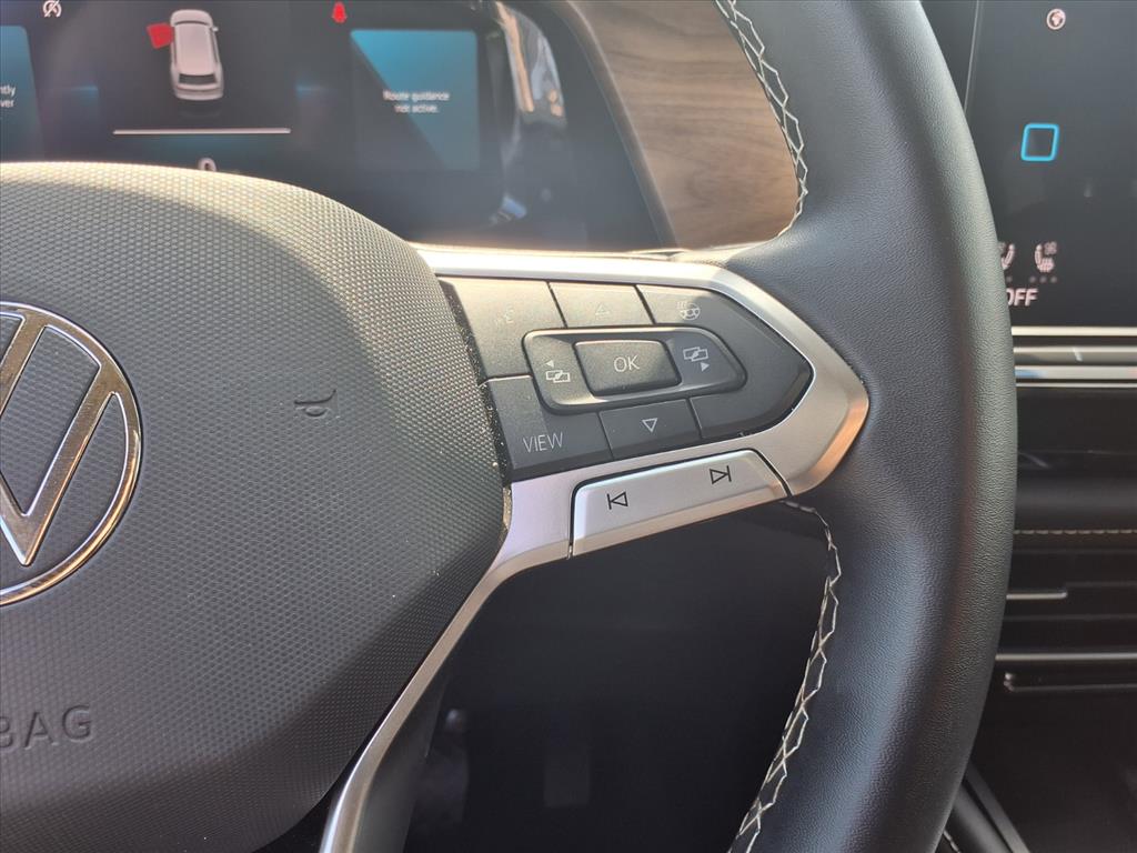 used 2024 Volkswagen Atlas car, priced at $31,999