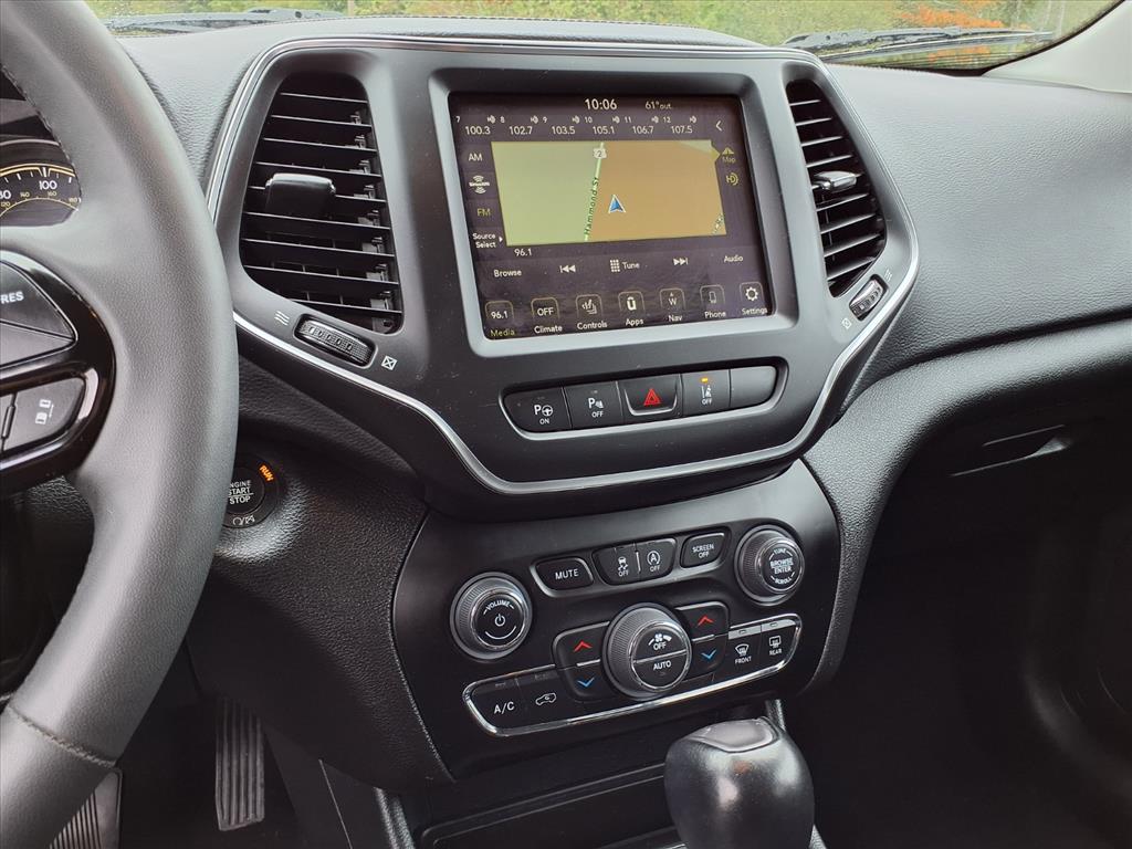 used 2023 Jeep Cherokee car, priced at $25,995
