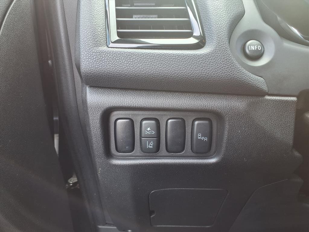 used 2024 Mitsubishi Outlander Sport car, priced at $22,995