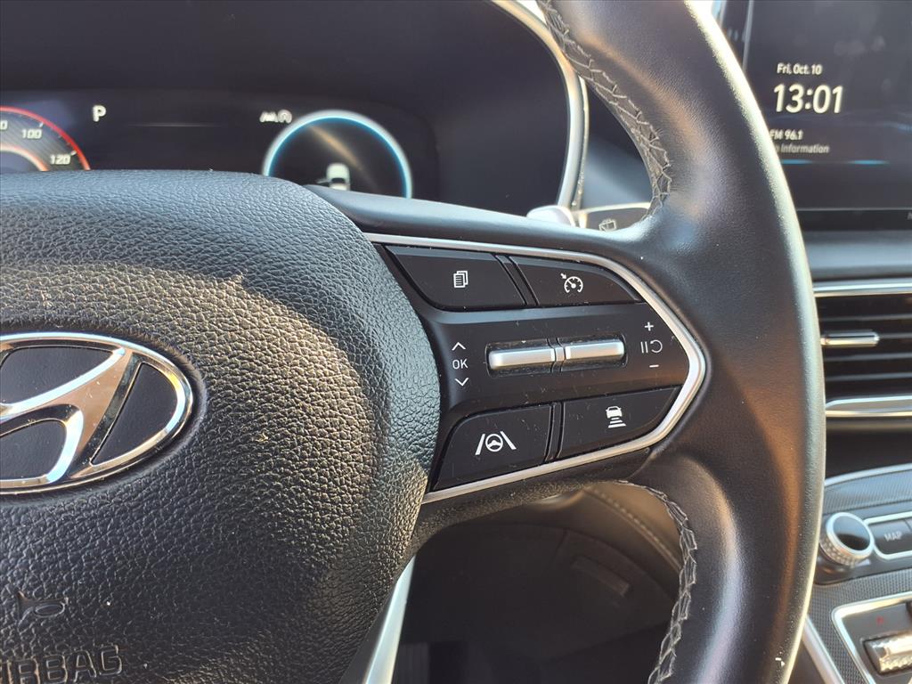 used 2023 Hyundai Santa Fe car, priced at $24,999