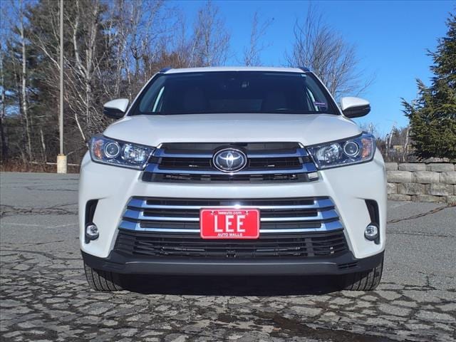 used 2019 Toyota Highlander car, priced at $28,999